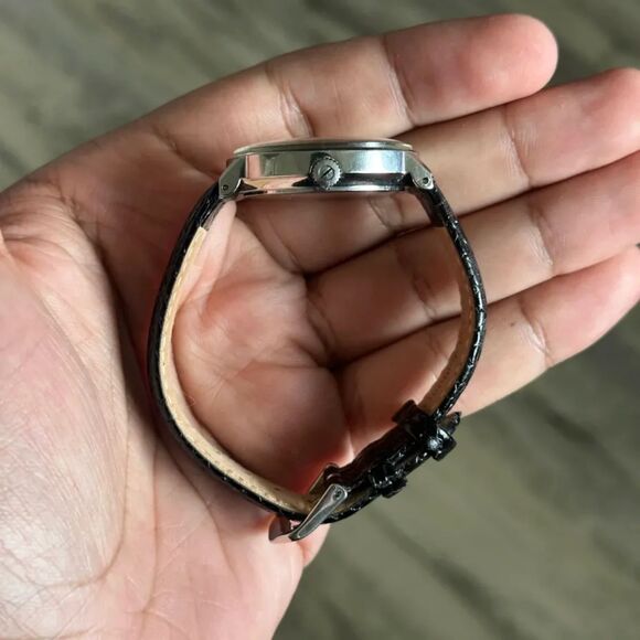 Vintage Mido Electronic Chronometer Officially Certified Watch - Picture 3 of 5